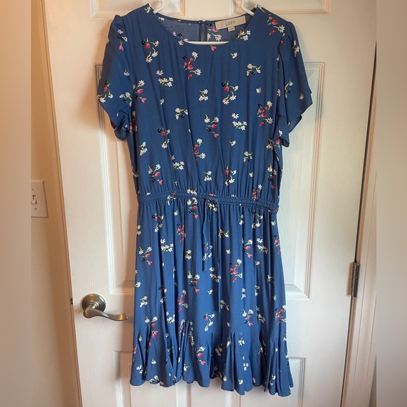 Loft blue floral dress. New with tag. Medium - Picture 1 of 3